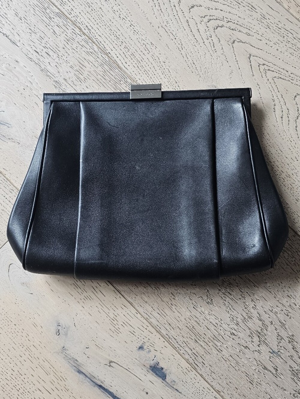 Vintage Oscar de la Renta Black Leather Clutch